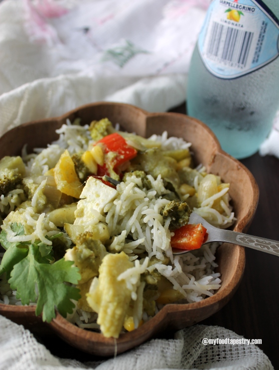 Thai Green Curry on a bed of white rice